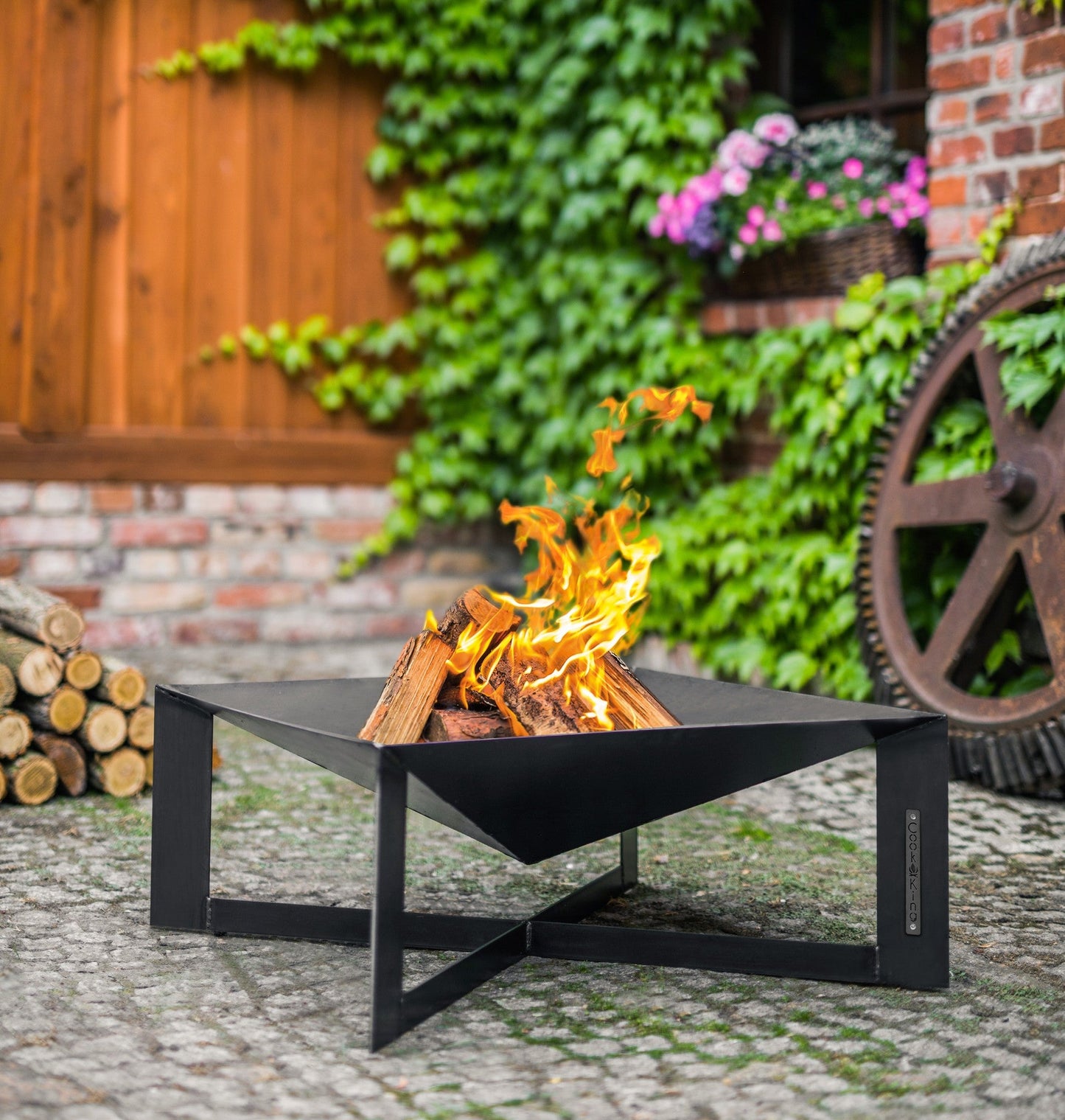 Feuerschale „CUBA“ 70x70 cm für Garten und Terrasse