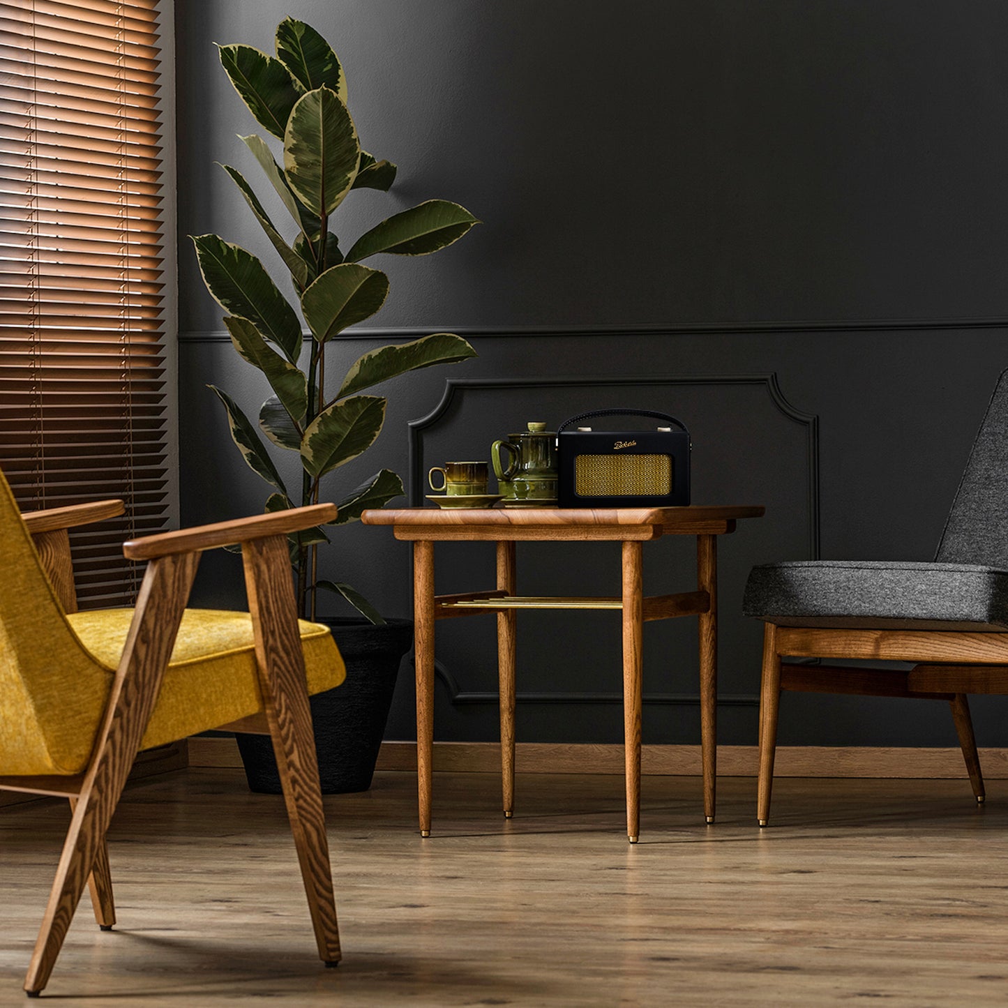 Revival iStream3L | black | tragbares DAB+/FM Radio mit WLAN